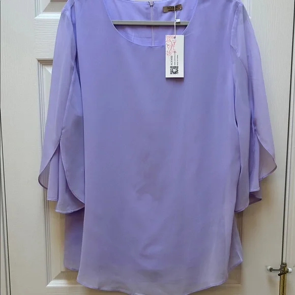 Acevog Lavender Chiffon Women's Blouse - Picture 2 of 9